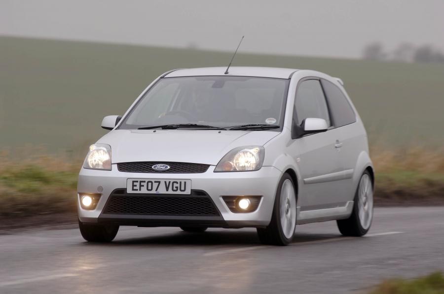  Ford Fiesta ST 2006 года  (фото 1 из 8)